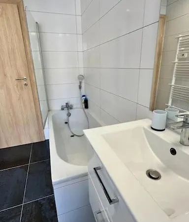Grand 8 Personnes Neuf Appartement Mulhouse